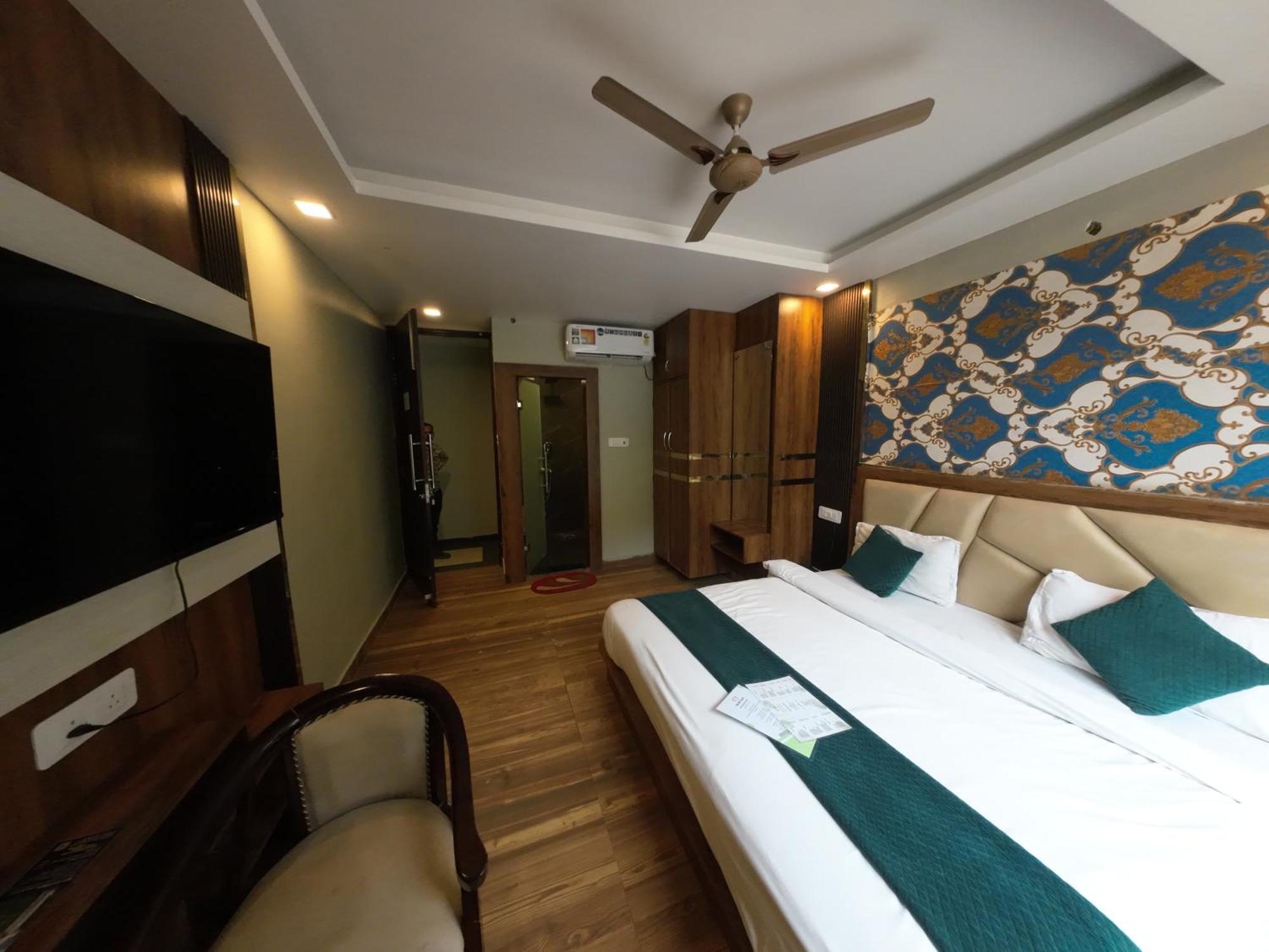 Hotel Hostel Vimal Ganga Ришикеш Экстерьер фото